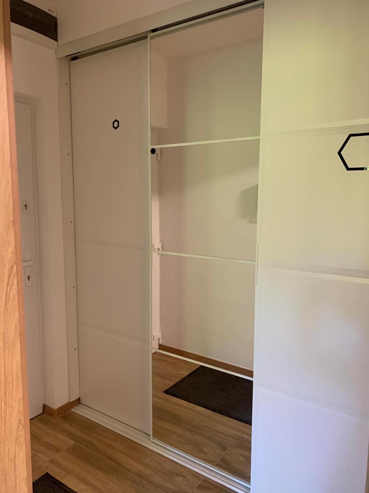 Hexagon Apartman Segedyn Zewnętrze zdjęcie